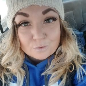 Meet your Posher, Monica